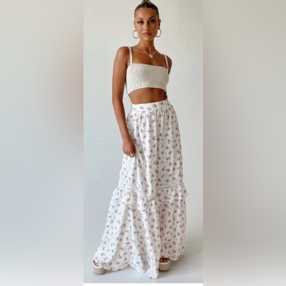 Princess Polly Dresses & Skirts - Princess Polly Maxi Skirt Size 2